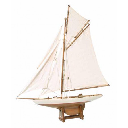 Maquette de bateau America's Cup Voilier